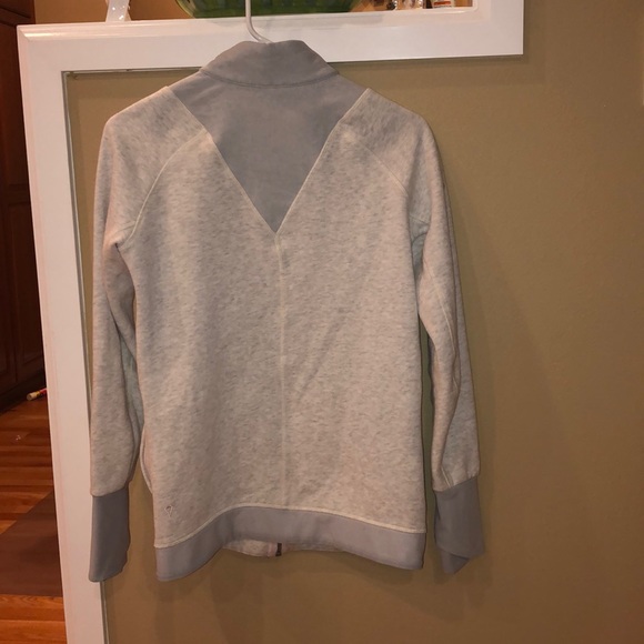 Gray ivivva jacket - Picture 2 of 2